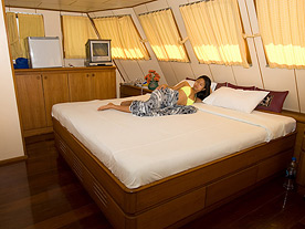 Deep Andaman Queen Similan Islands Master Cabin